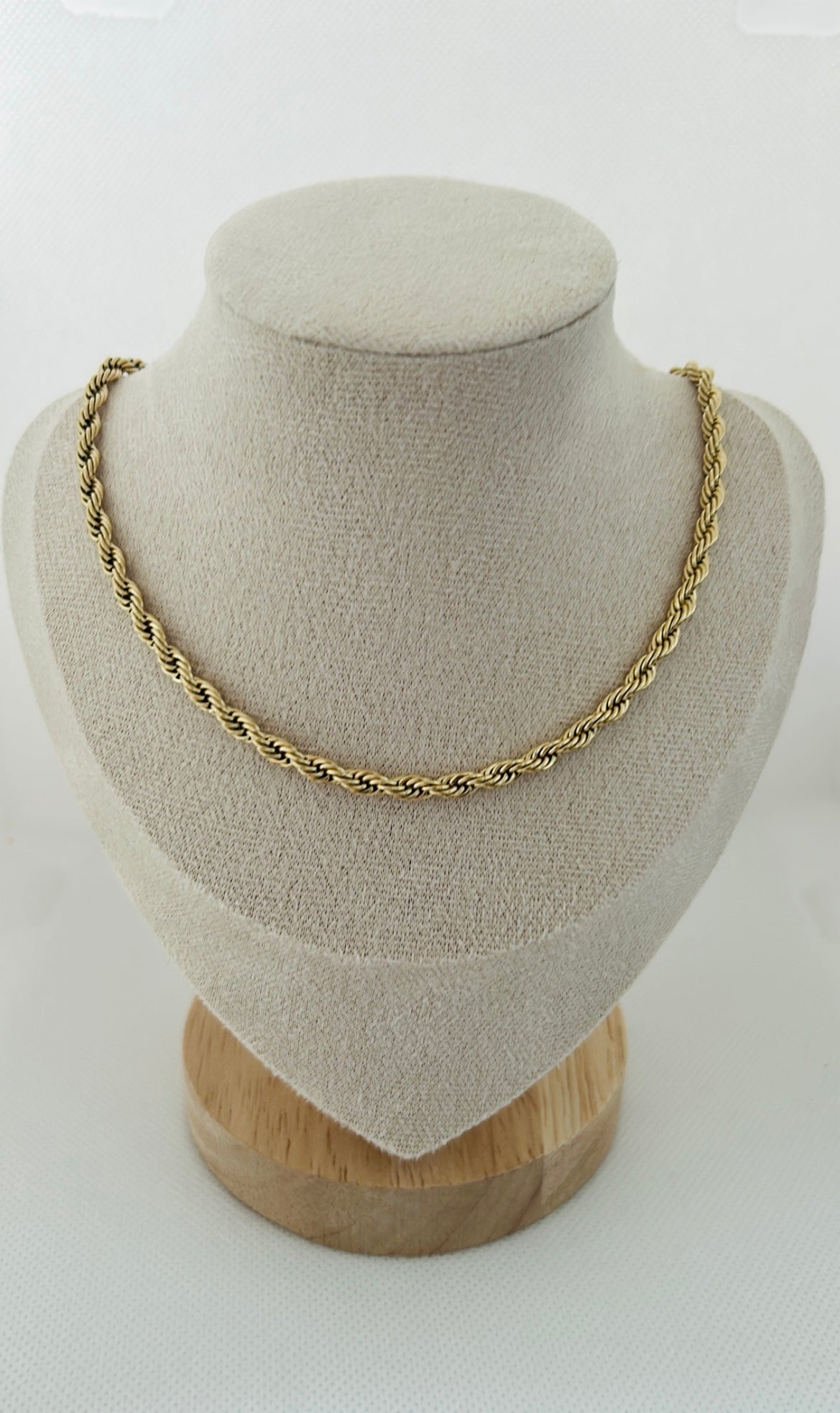 Collier ROSA